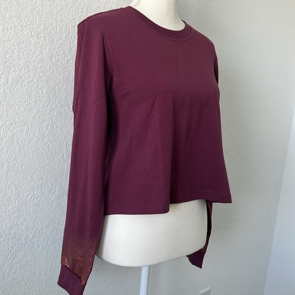 NWT Adidas Holiday Graphic 100% Cotton Cropped Long Sleeve Tee - Picture 3 of 9